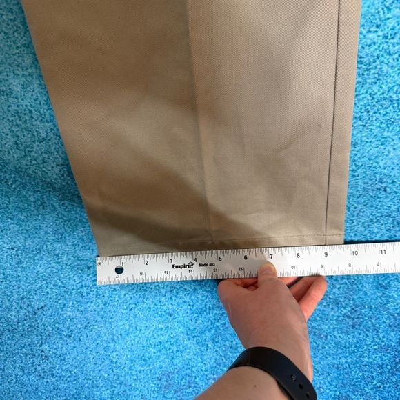IZOD American Chino Pants Tan 34x34 Flat Front Straight Fit Wrinkle Free NWT - Picture 6 of 16